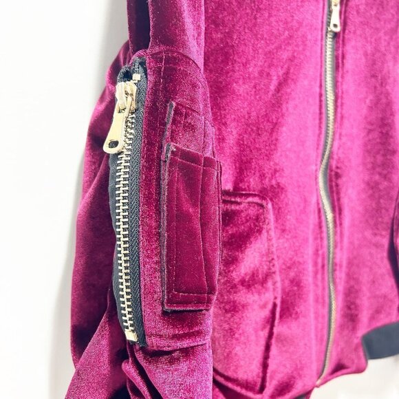ASO Hailey Bieber Sandro Paris Ventura Velvet Bomber Jacket Size Small Cranberry - Picture 9 of 16